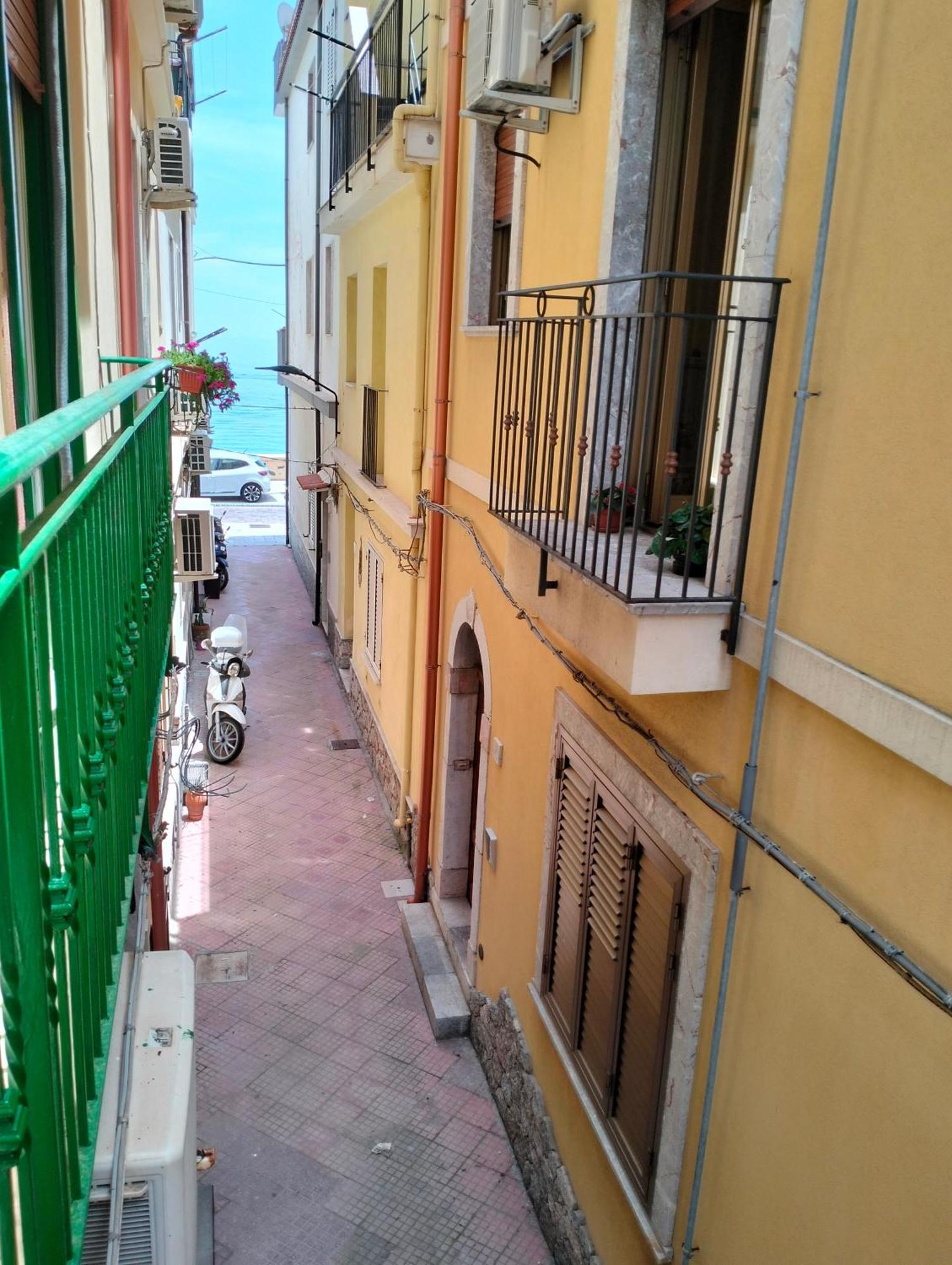 Essenze Di Sicilia Apartment - Letojanni Taormina エクステリア 写真